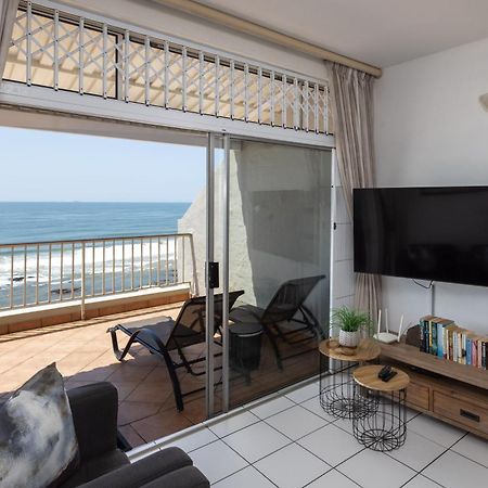 22 Bronze Bay - By Stay In Umhlanga Durban Bagian luar foto