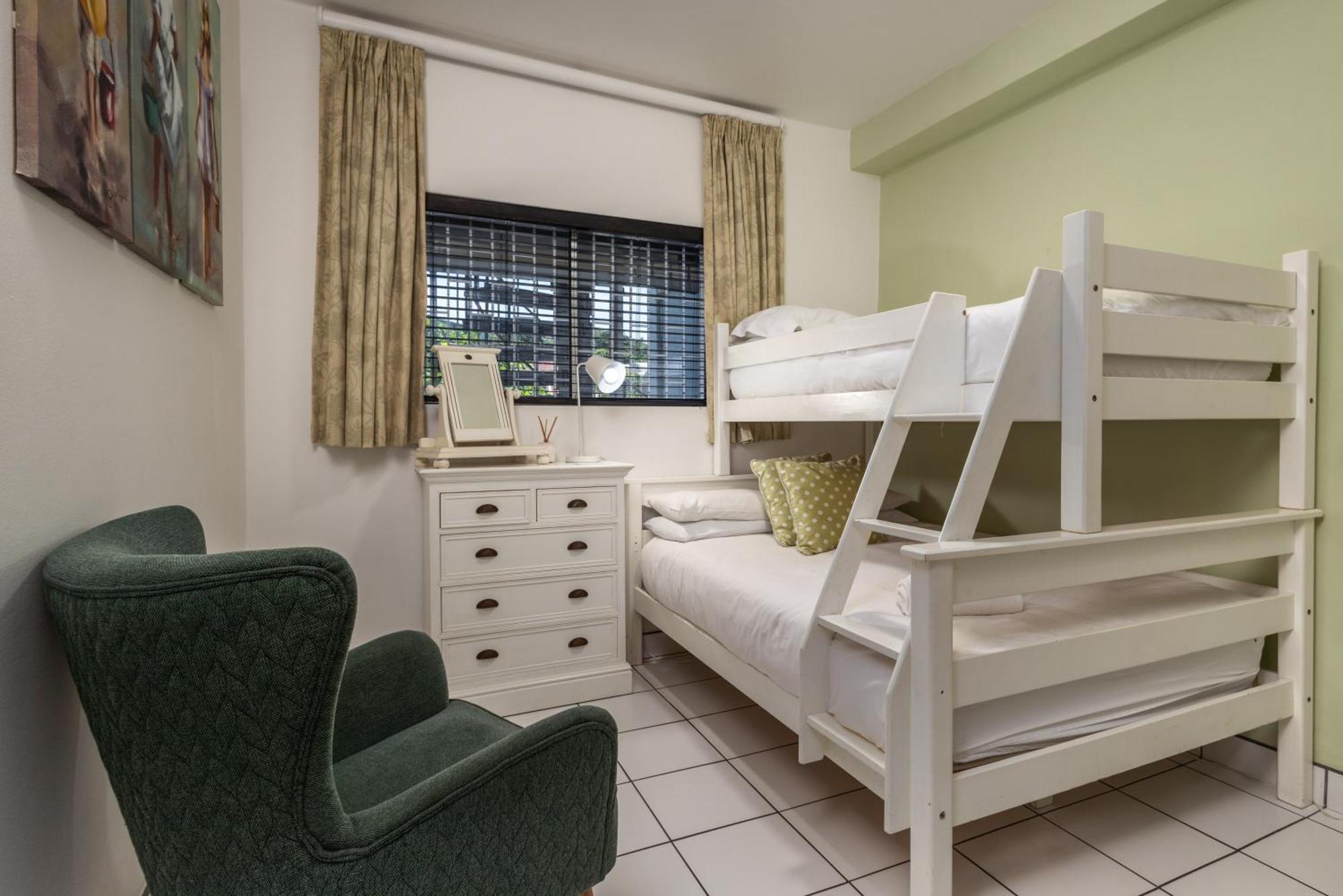 22 Bronze Bay - By Stay In Umhlanga Durban Bagian luar foto